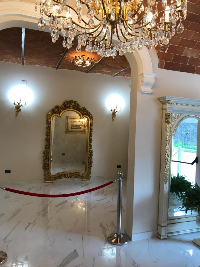 Hotel Paola Altopascio Eksteriør billede
