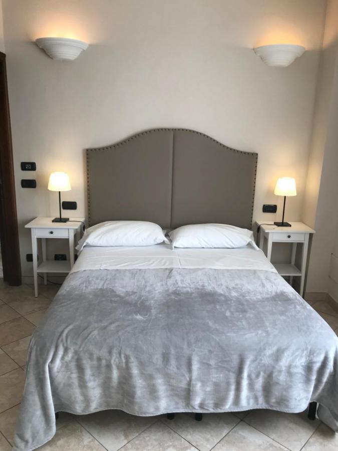 Hotel Paola Altopascio Eksteriør billede