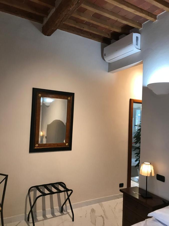 Hotel Paola Altopascio Eksteriør billede