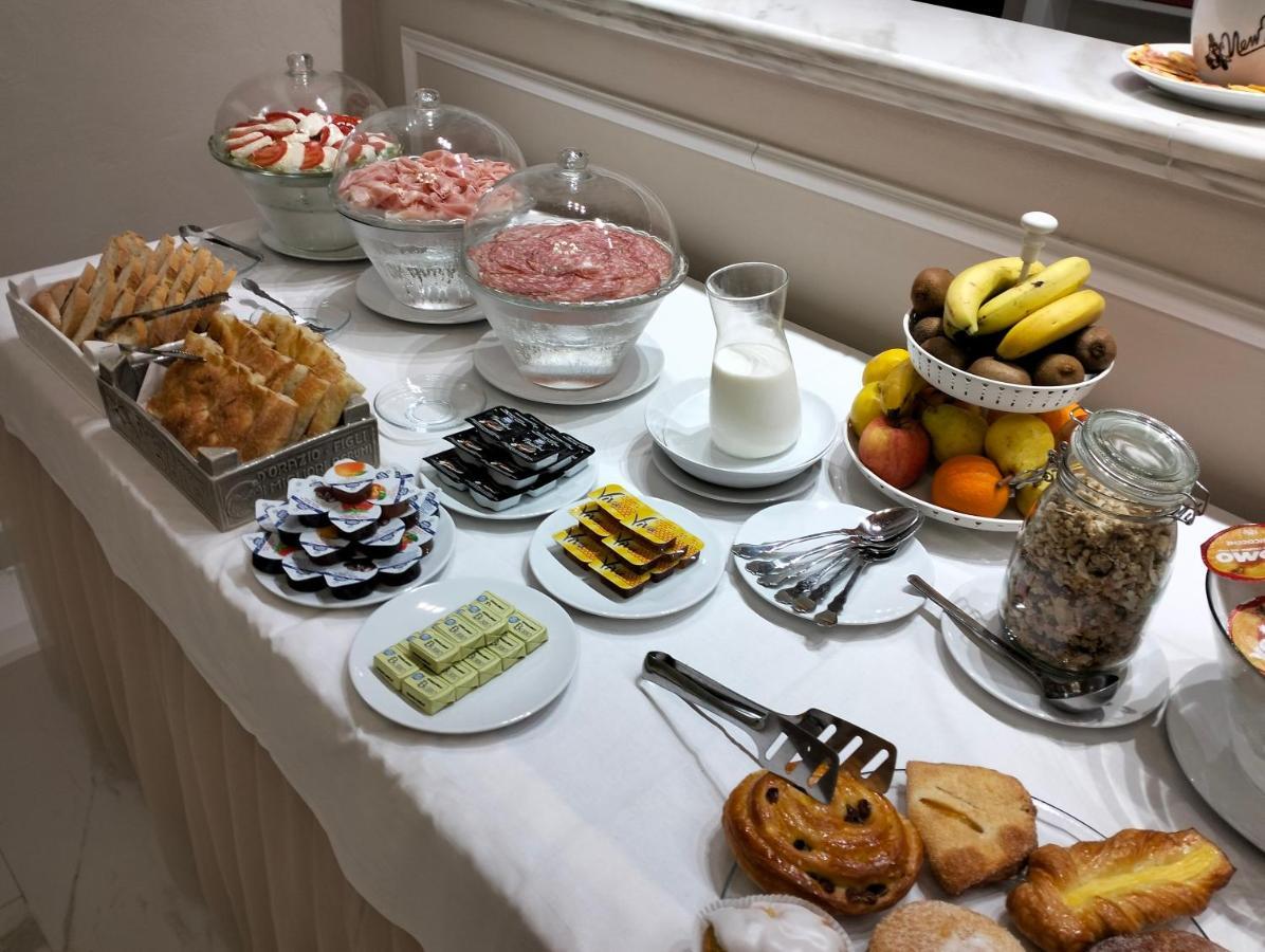 Hotel Paola Altopascio Eksteriør billede